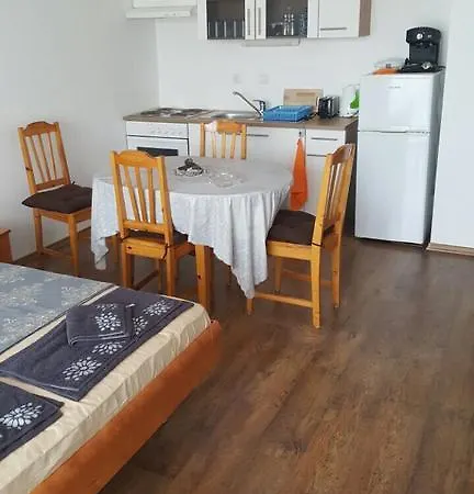 Zelev Lägenhet Sozopol